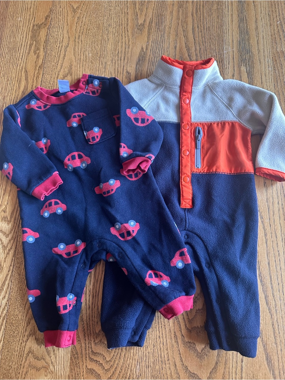 2x Old Navy 3-6m One-Pieces